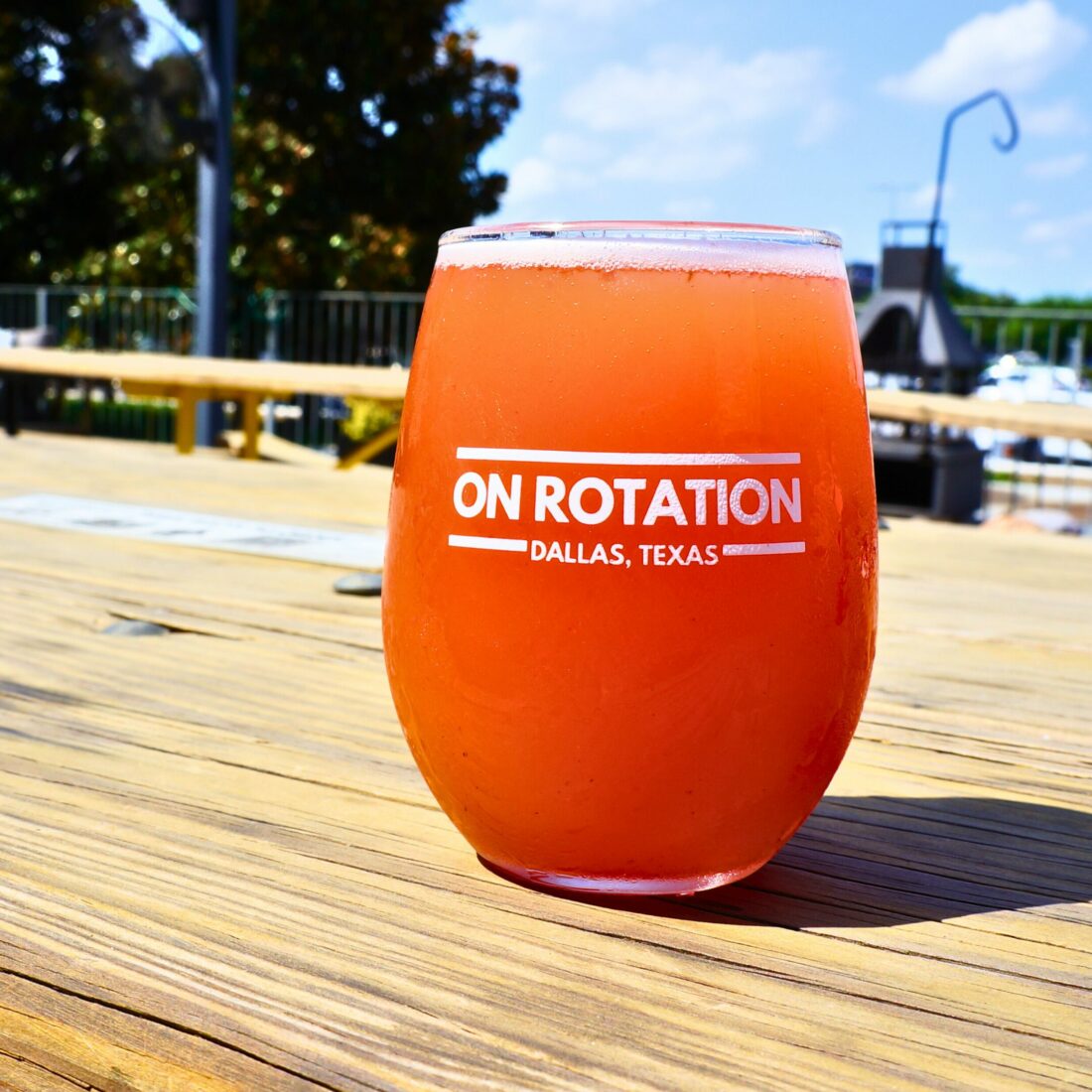 Strawberry Lemmon Avenue Smash at On Rotation Patio Table